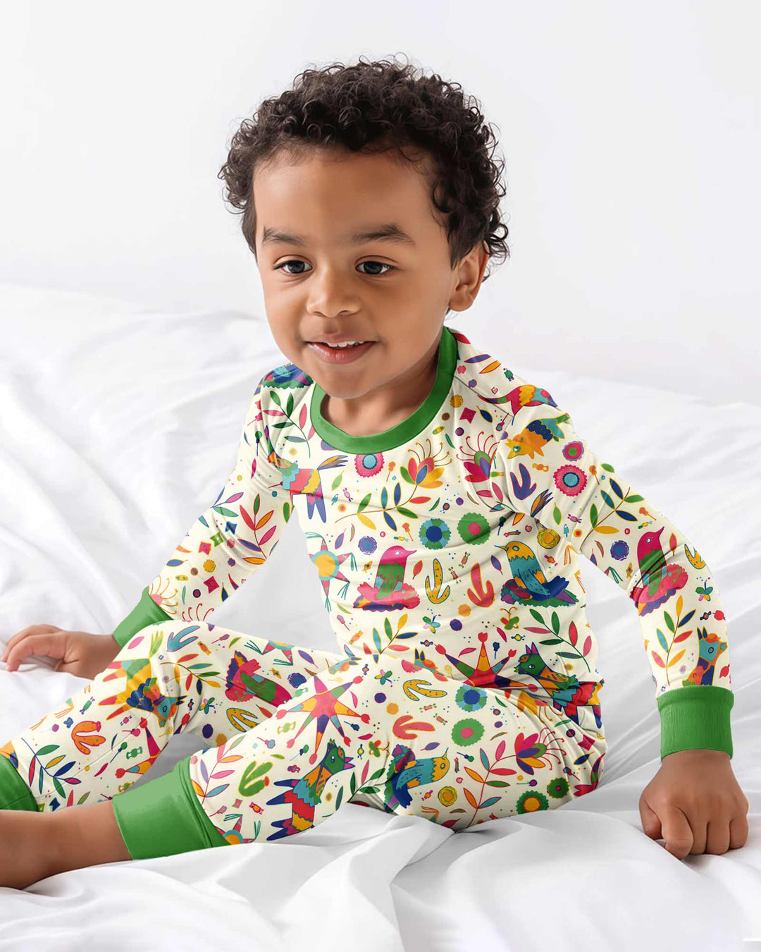 Zweiteiliges Langarm-Pyjama-Set mit Sommerfrüchten
