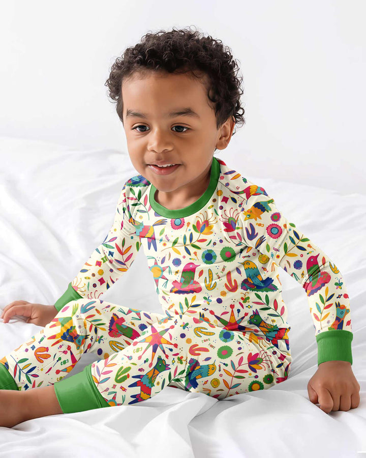 Zweiteiliges Langarm-Pyjama-Set mit Sommerfrüchten