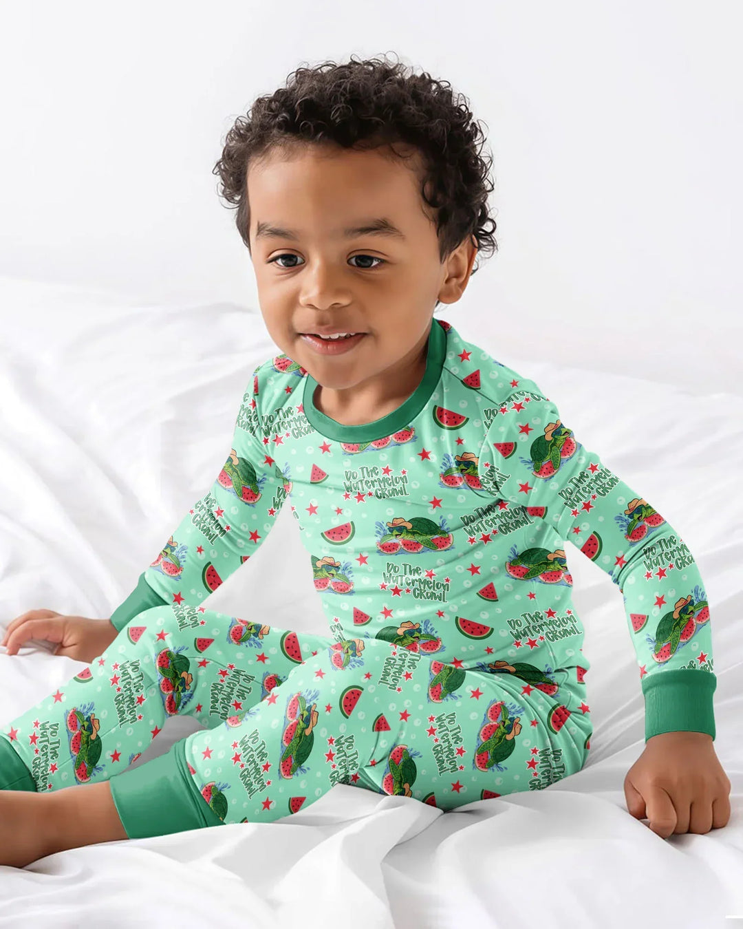 Zweiteiliges Langarm-Pyjama-Set mit Sommerfrüchten
