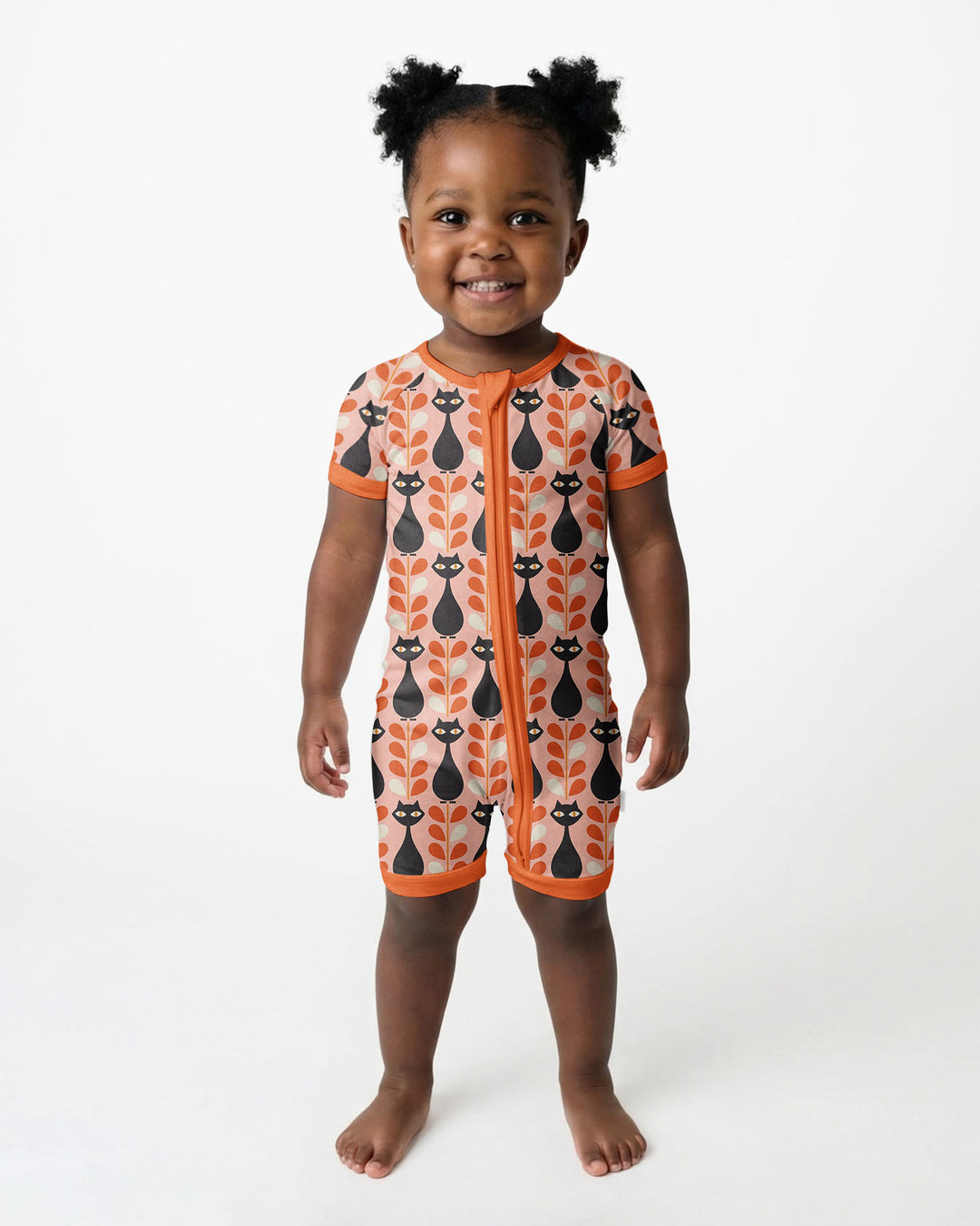 Retro Black Cat Garden Bamboo Shorty Zippy