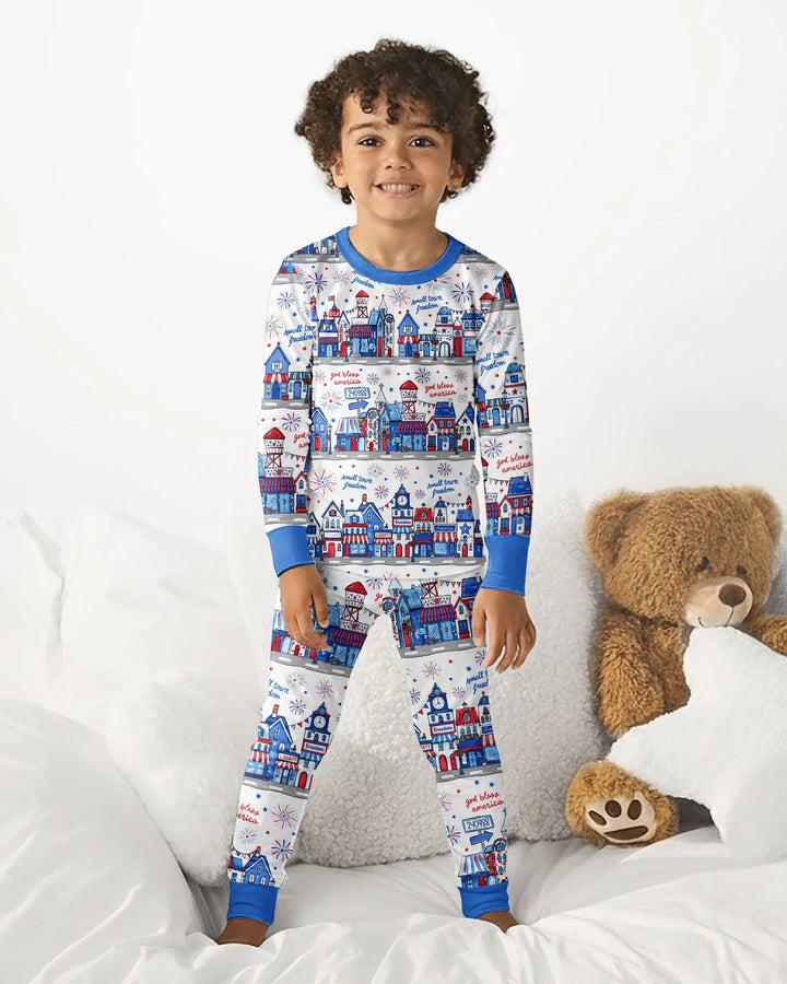 Zweiteiliges Langarm-Pyjama-Set mit Sommerfrüchten