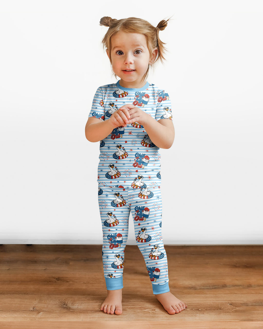 Zweiteiliges, kurzärmliges Pyjama-Set mit Marienkäfern