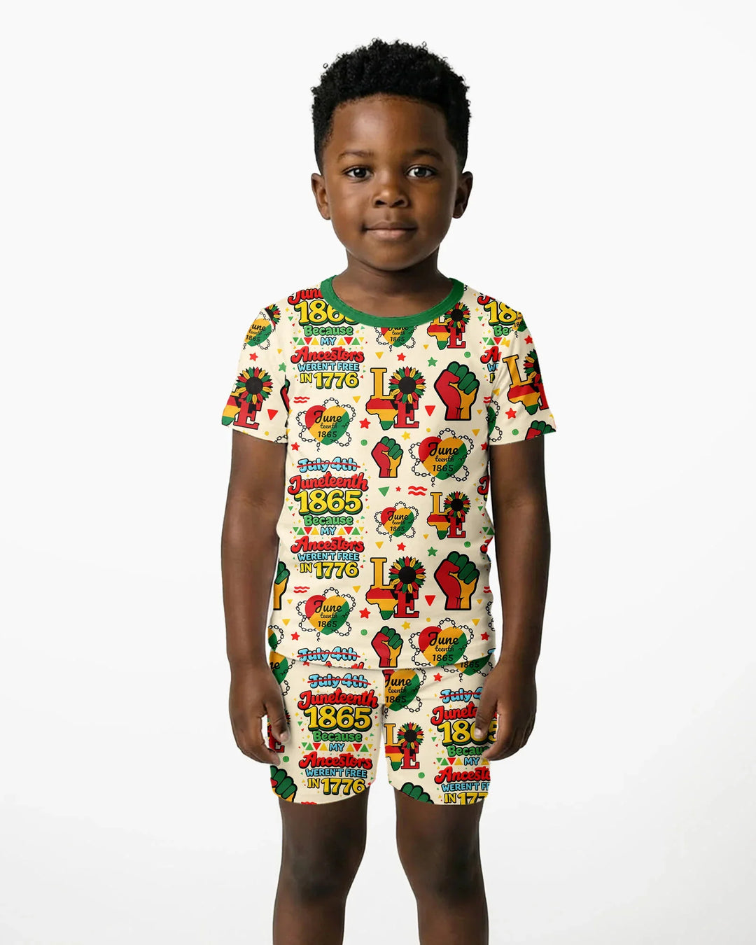 Template Zweiteiliges Pyjama-Set mit kurzen Ärmeln und Shorts