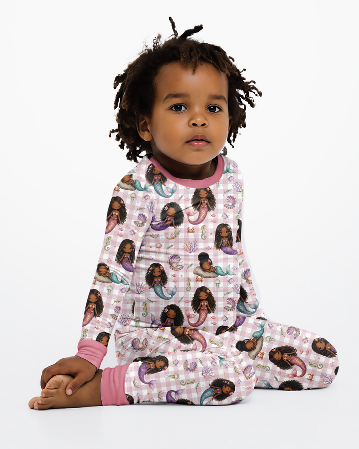 Zweiteiliges Langarm-Pyjama-Set mit Sommerfrüchten
