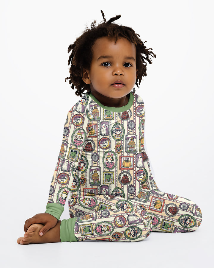 Vintage Halloween Ghost Pumpkin Portraits Bamboo Two Piece Long Sleeve Pajama Set