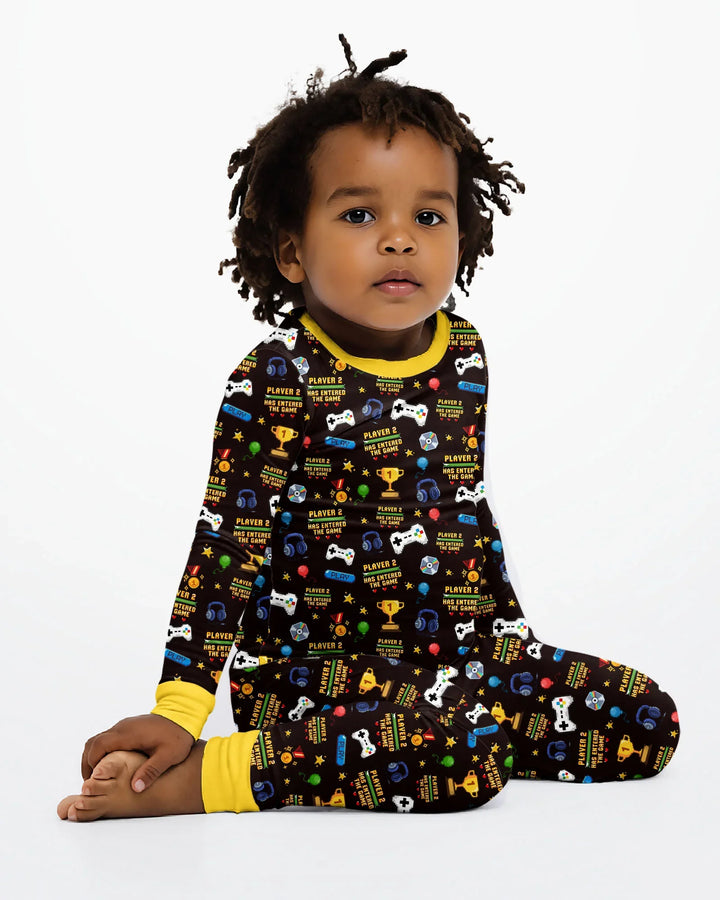 Zweiteiliges Langarm-Pyjama-Set mit Sommerfrüchten