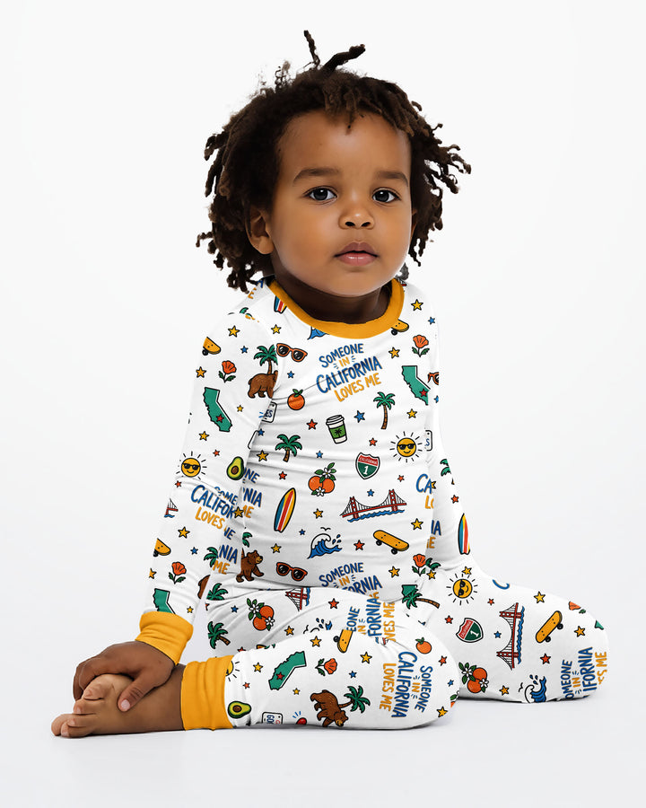 Someone in California Loves Me Bamboo Two Piece Long Sleeve Pajama Set (P)