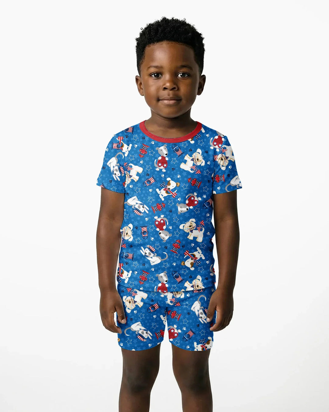 Template Zweiteiliges Pyjama-Set mit kurzen Ärmeln und Shorts