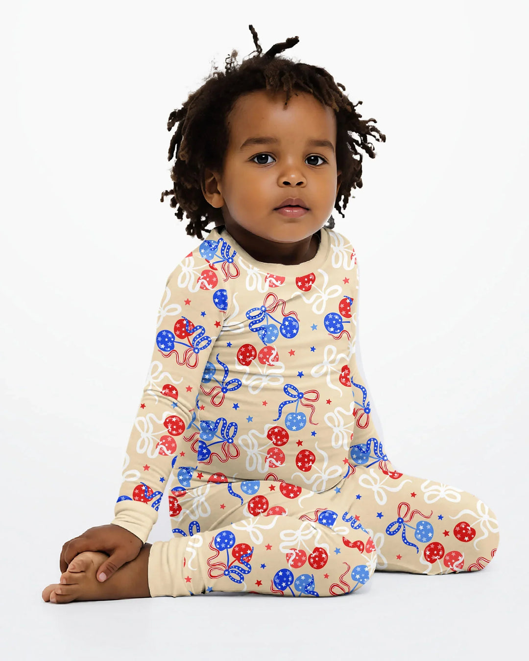 Zweiteiliges Langarm-Pyjama-Set mit Sommerfrüchten