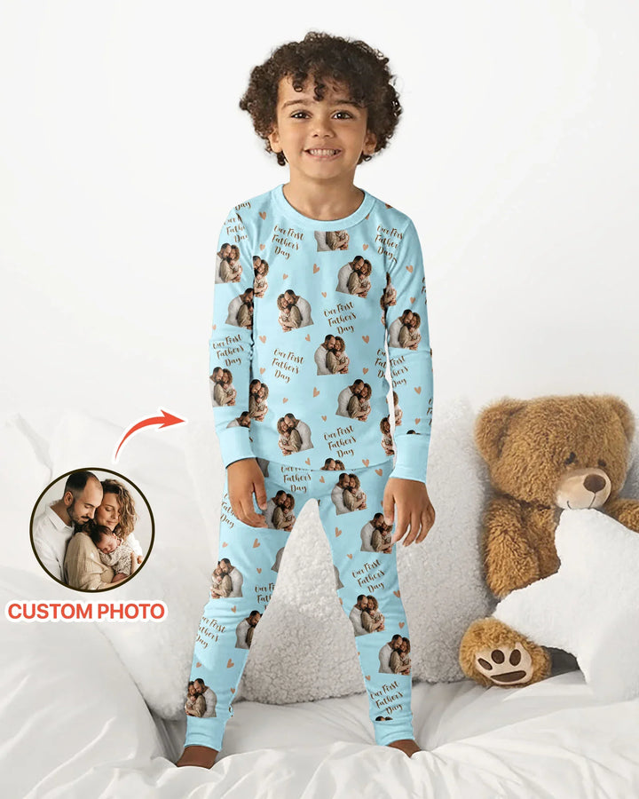 Pijama de dos piezas de bambú con foto personalizada "Our First as Parents" de manga larga