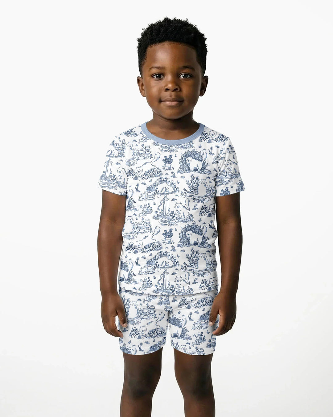 Template Zweiteiliges Pyjama-Set mit kurzen Ärmeln und Shorts