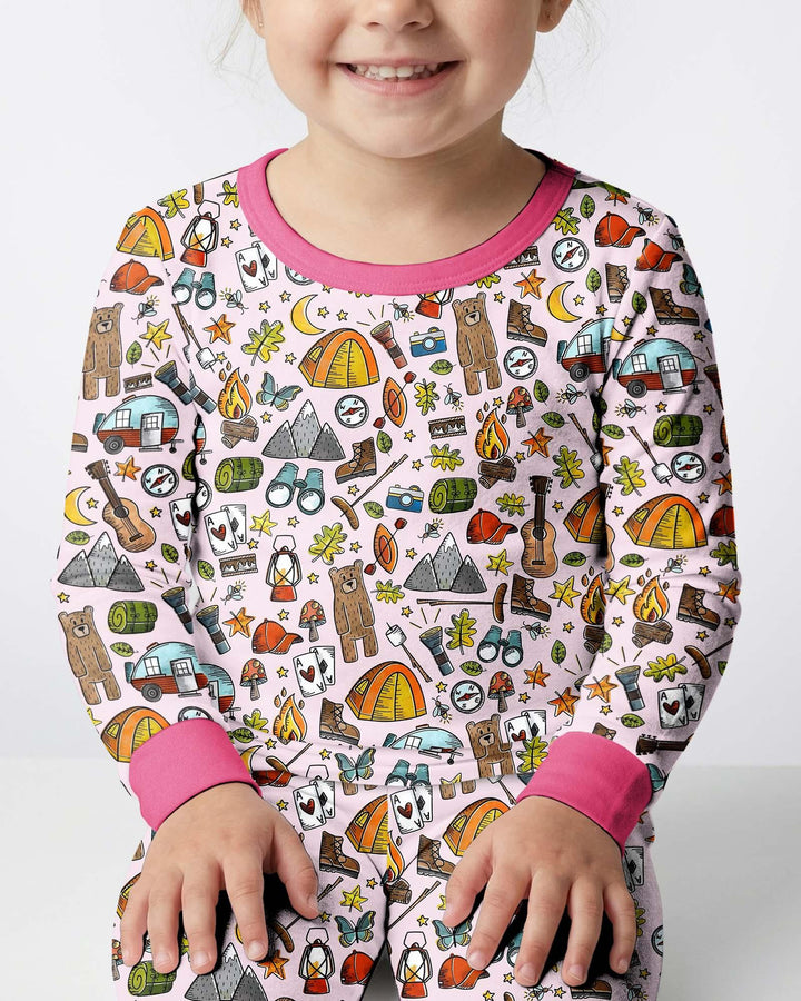 Zweiteiliges Langarm-Pyjama-Set mit Sommerfrüchten