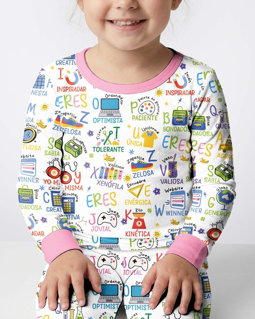 Pijama de bambú de dos piezas de manga larga con el alfabeto español You Are