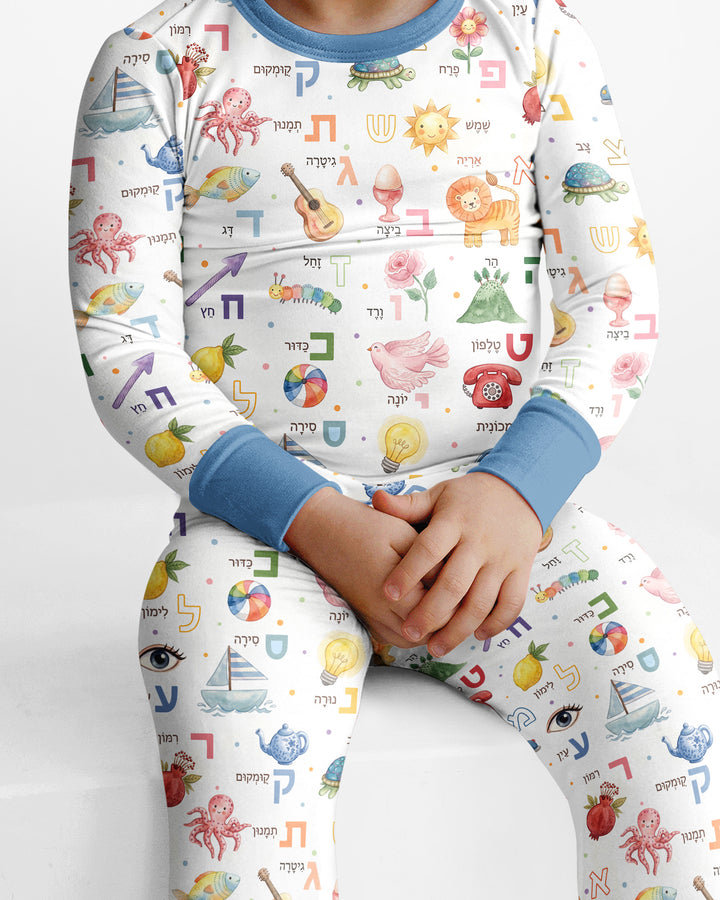 Zweiteiliges Langarm-Pyjama-Set mit Sommerfrüchten