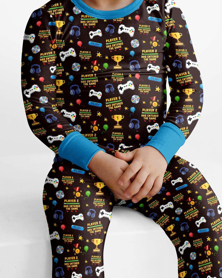 Zweiteiliges Langarm-Pyjama-Set mit Sommerfrüchten