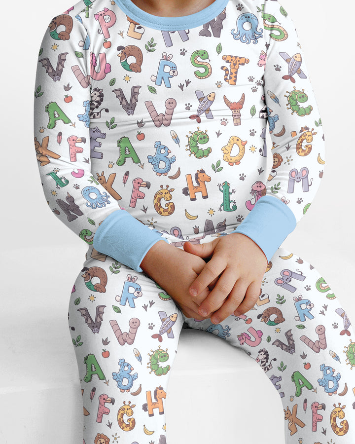 Zweiteiliges Langarm-Pyjama-Set mit Sommerfrüchten