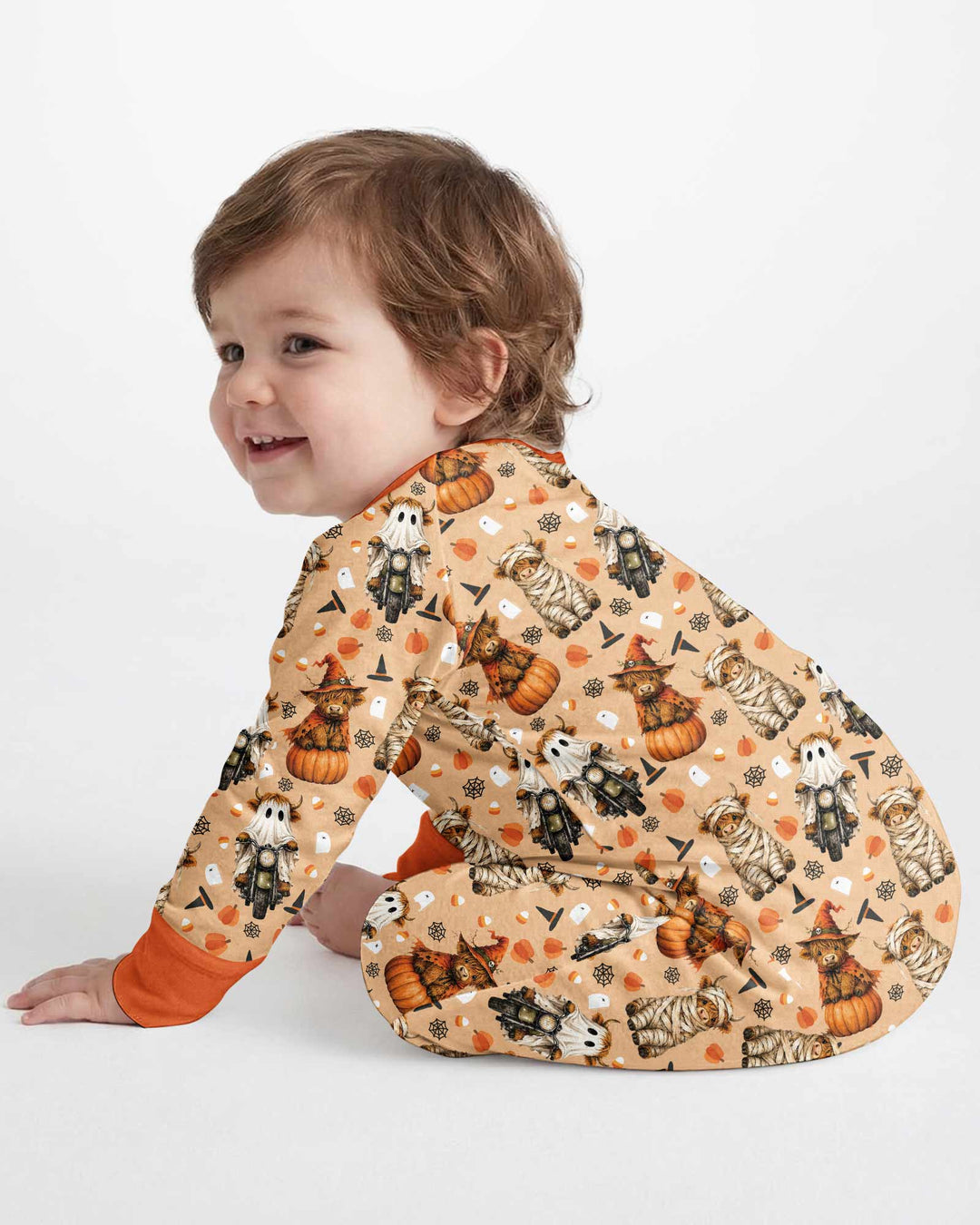 Funny Halloween Highland Cow Bamboo Convertible Zippy