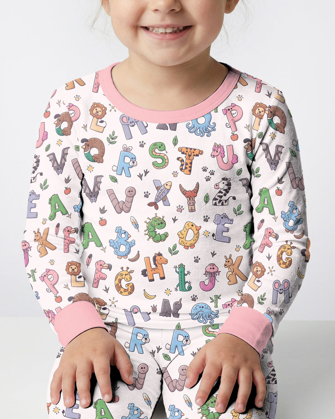 Zweiteiliges Langarm-Pyjama-Set mit Sommerfrüchten