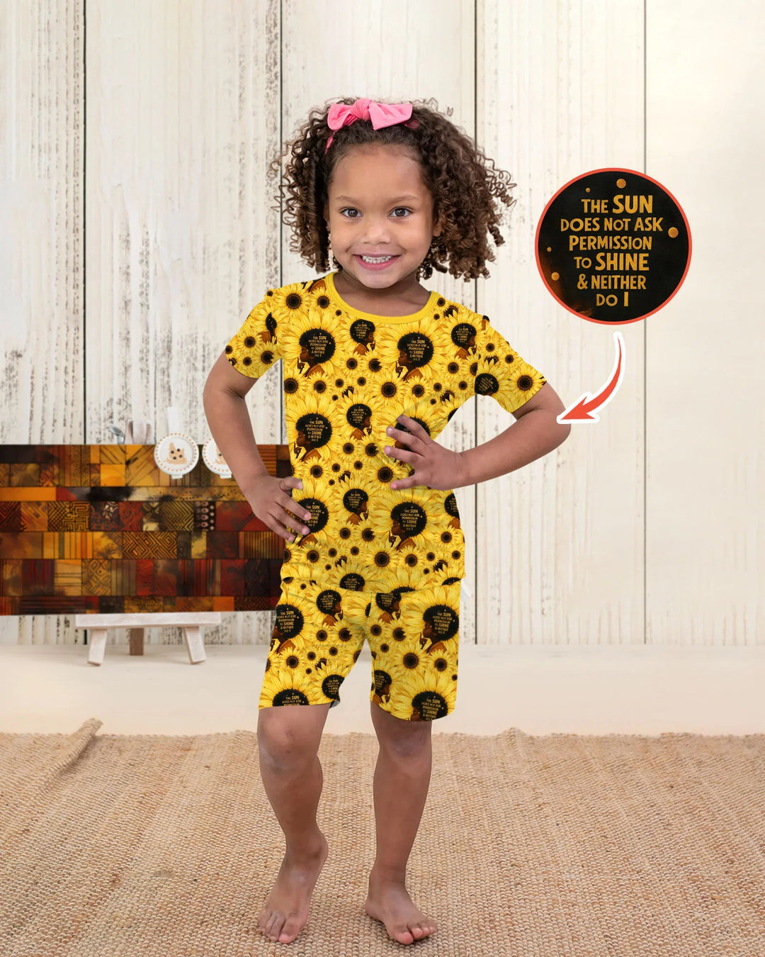 Template Zweiteiliges Pyjama-Set mit kurzen Ärmeln und Shorts