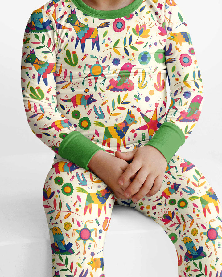 Zweiteiliges Langarm-Pyjama-Set mit Sommerfrüchten