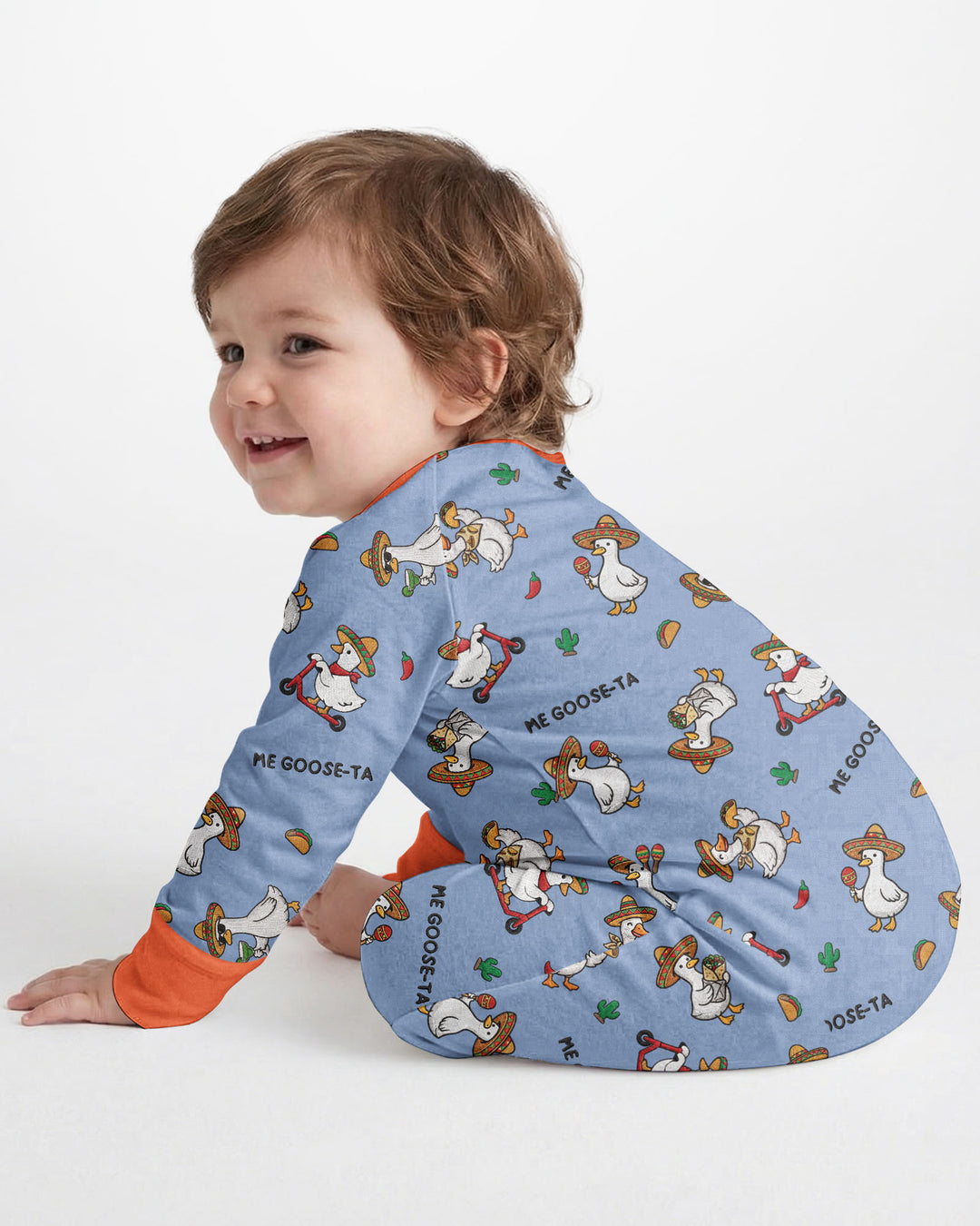 Me-Goose-Ta Bamboo Convertible Zippy