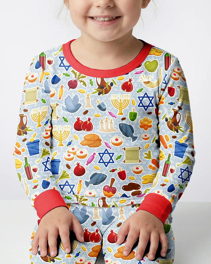 Zweiteiliges Langarm-Pyjama-Set mit Sommerfrüchten