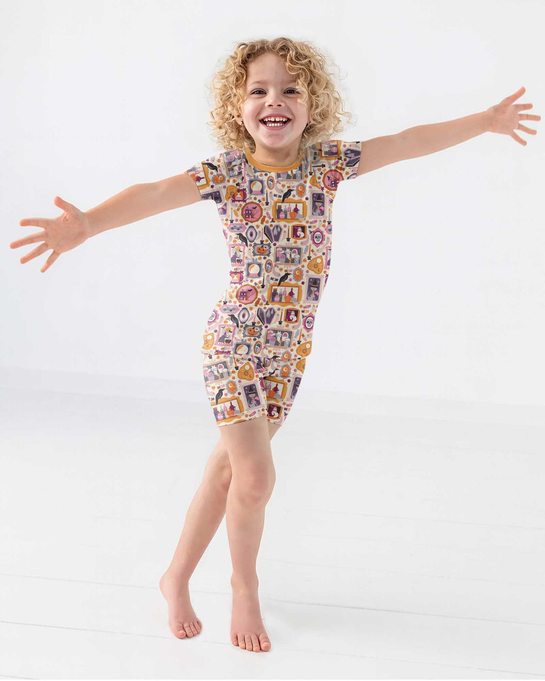 Spooky Portraits Bamboo Two Piece Short Sleeve Shorts Pajama Set