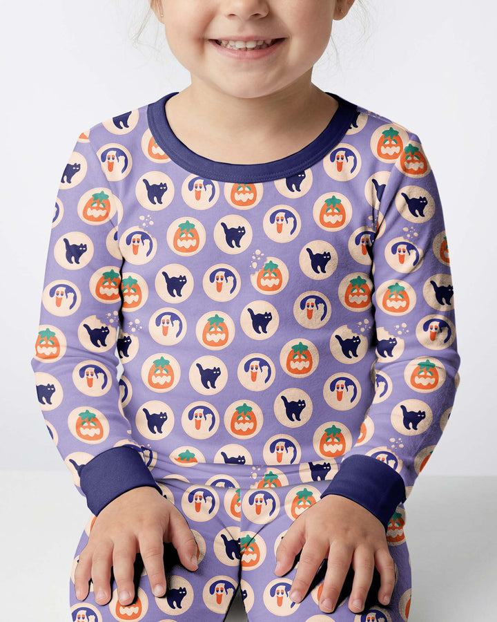 Zweiteiliges Langarm-Pyjama-Set mit Sommerfrüchten
