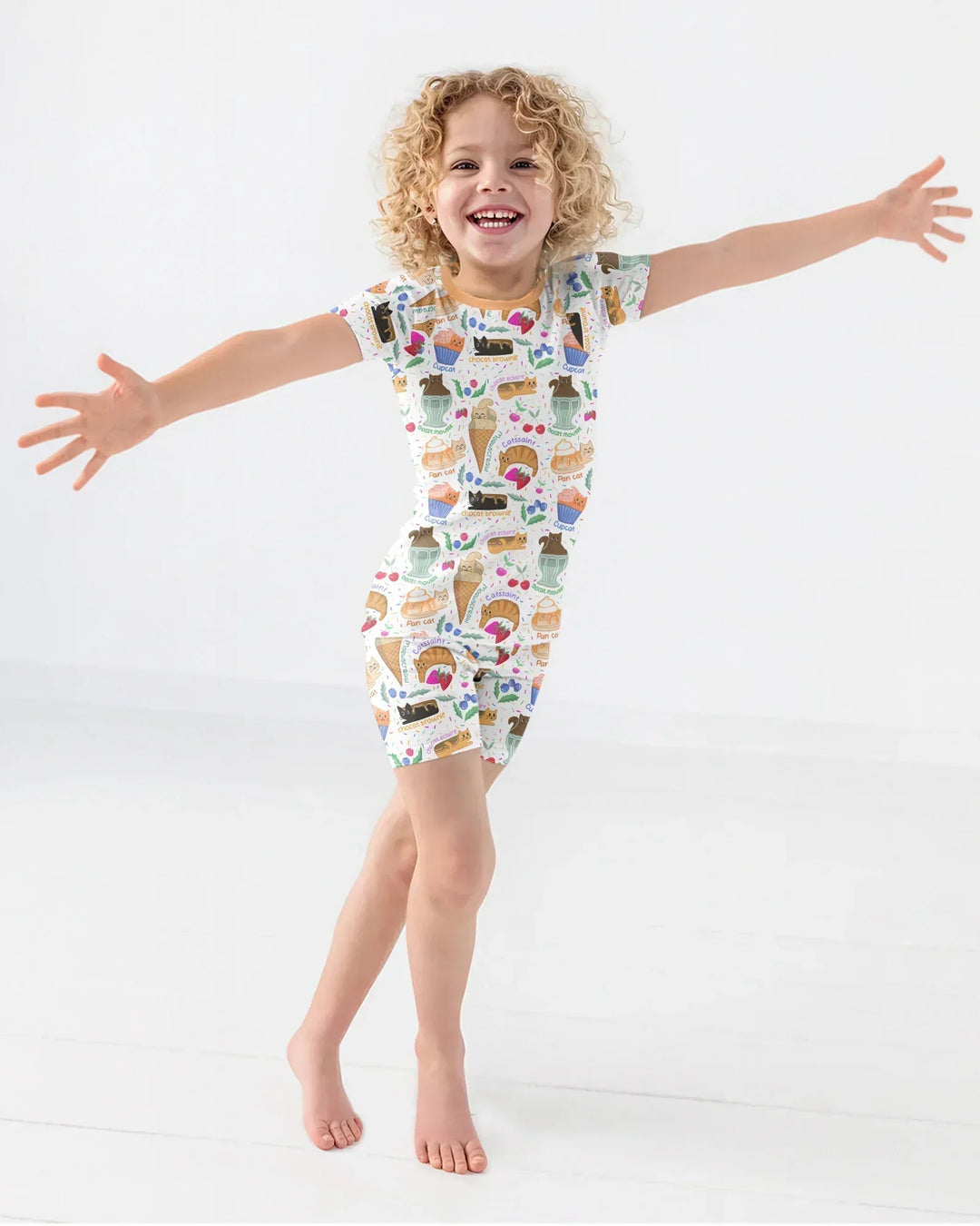 Purrfect Treats Bamboo Two Piece Short Sleeve Shorts Pajama Set