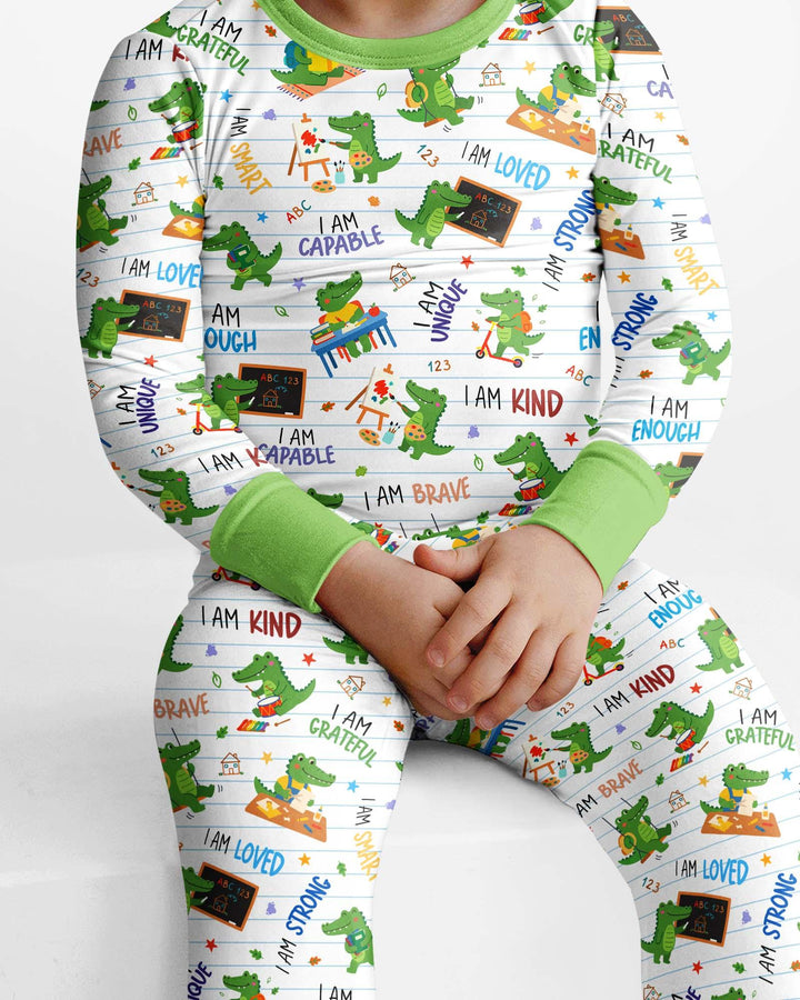 Zweiteiliges Langarm-Pyjama-Set mit Sommerfrüchten