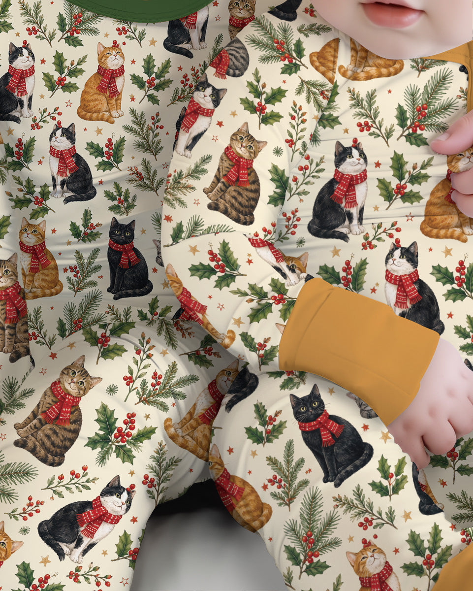 Christmas Cat Carolers Bamboo Convertible Zippy
