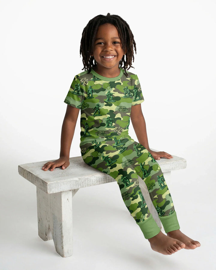 Zweiteiliges, kurzärmliges Pyjama-Set mit Marienkäfern