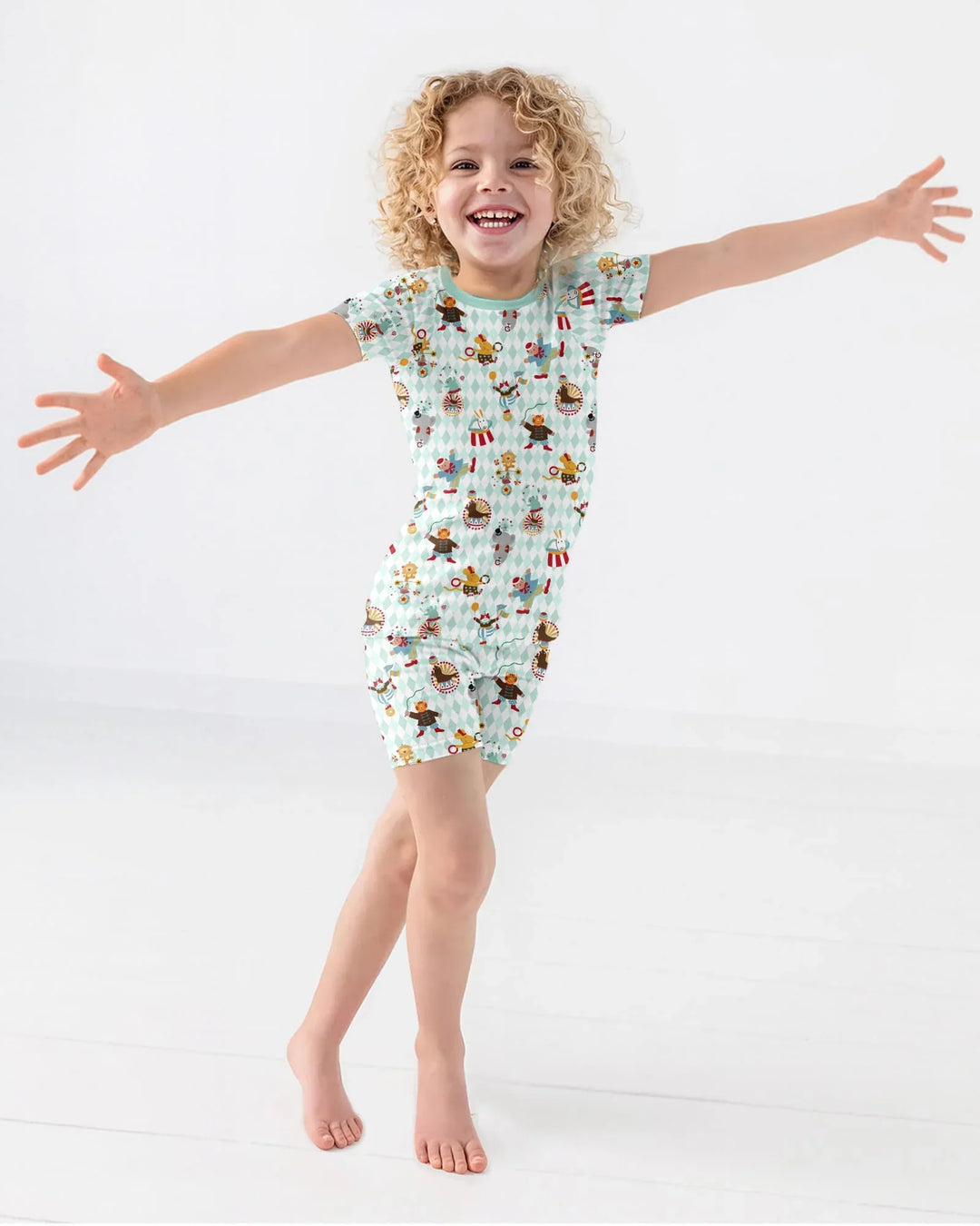 Circus Animal Bamboo Two Piece Short Sleeve Shorts Pajama Set