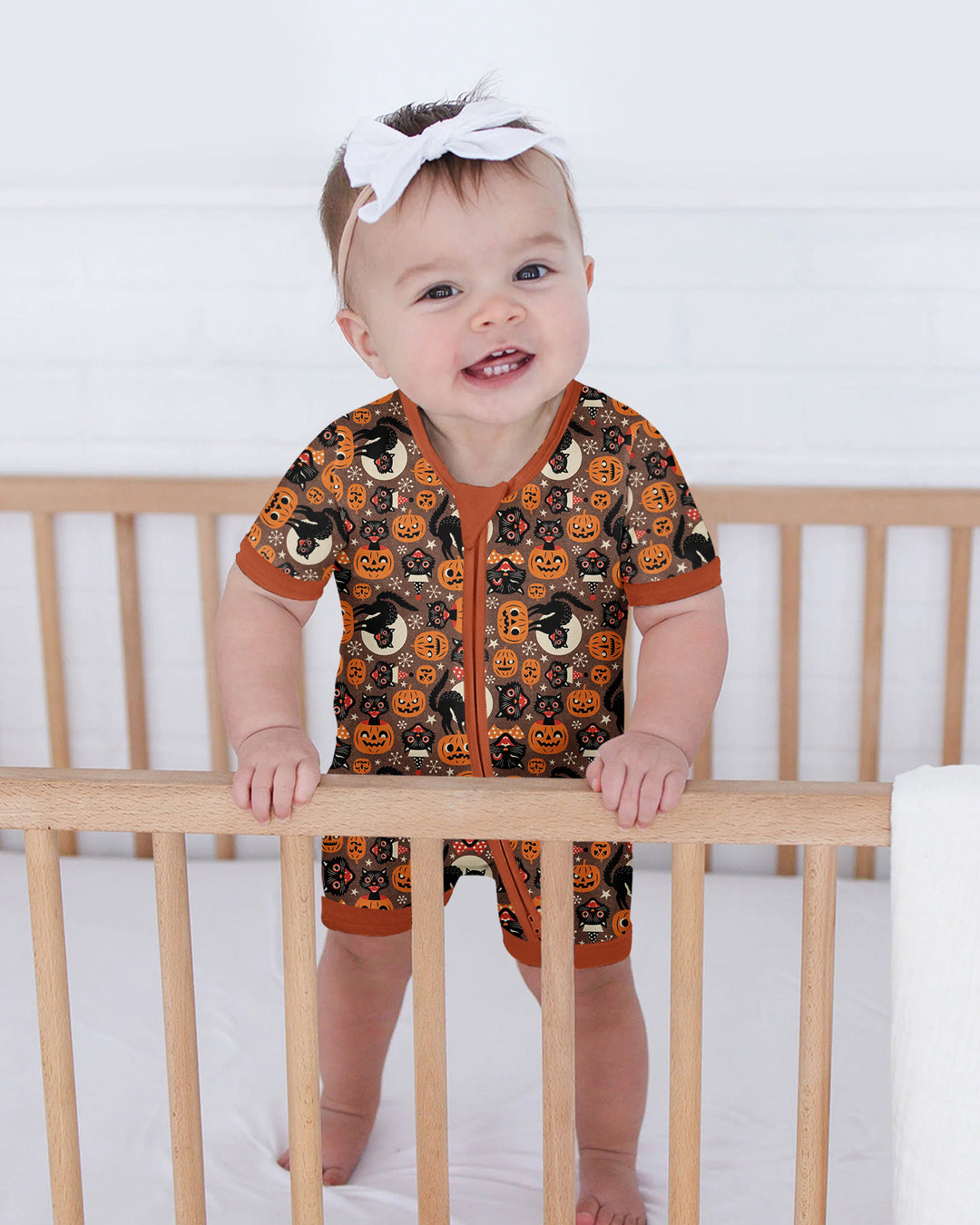 Vintage Halloween Black Cat Pumpkin Bamboo Shorty Zippy