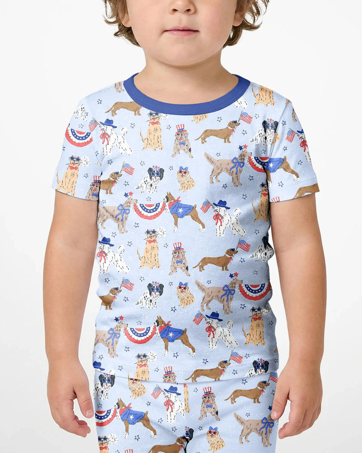 Conjunto de pijama de dos piezas de bambú a juego para la familia, con estampado de "Patriotic Pups", de manga corta y pantalón corto