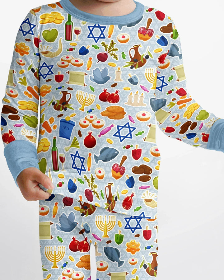 Zweiteiliges Langarm-Pyjama-Set mit Sommerfrüchten