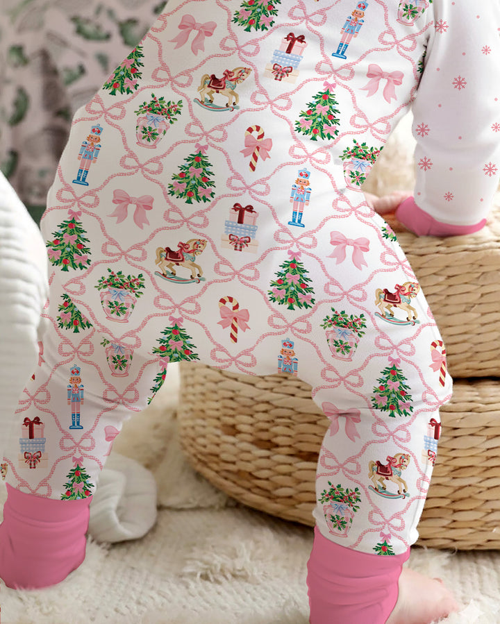 Nutcracker and Snow Globe It's Most Wonderful Time of The Year Bamboo Convertible Zippy