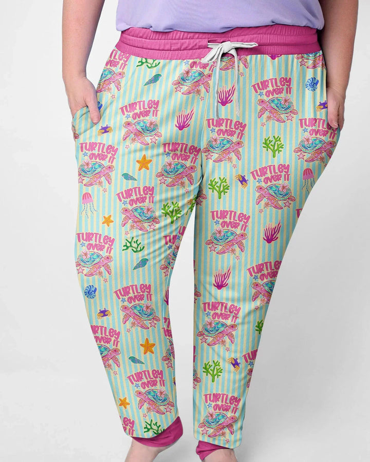 Plantilla de conjunto de pijama de mujer de bambú