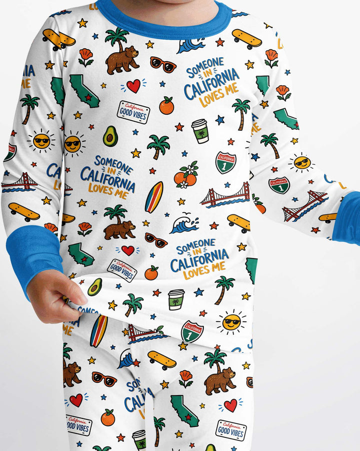 Someone in California Loves Me Bamboo Two Piece Long Sleeve Pajama Set (P)