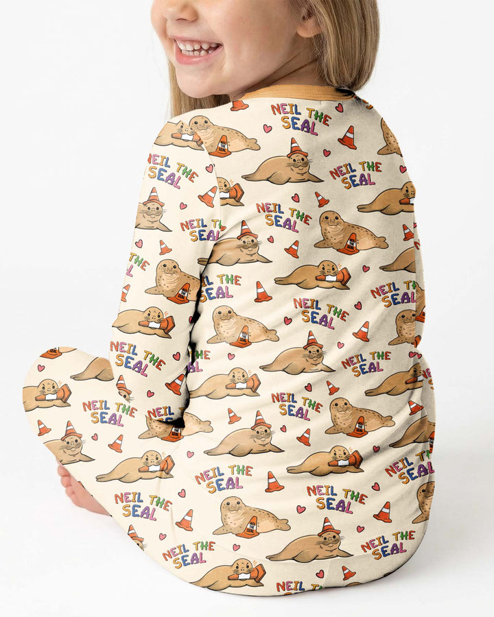 Neil The Seal Bamboo Two Piece Long Sleeve Pajama Set