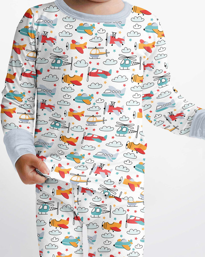 Aviones y helicópteros conjunto de pijama de dos piezas de bambú