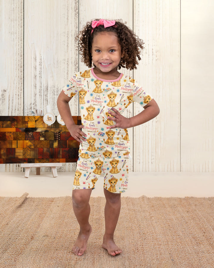 Template Zweiteiliges Pyjama-Set mit kurzen Ärmeln und Shorts