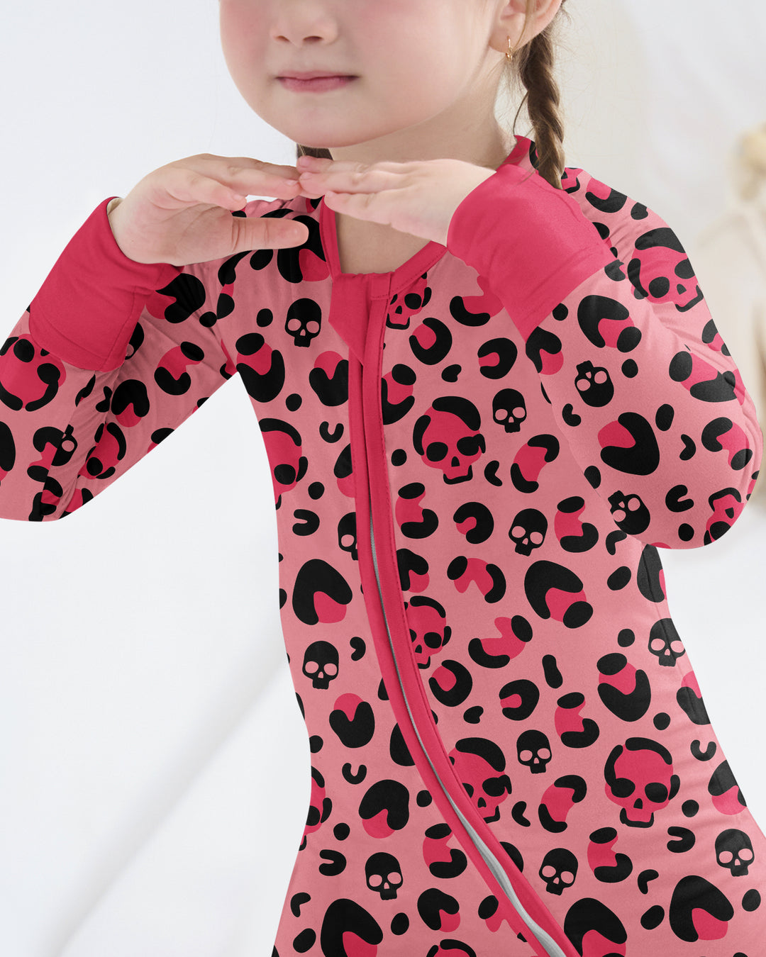 Leopard Skull Bamboo Convertible Zippy