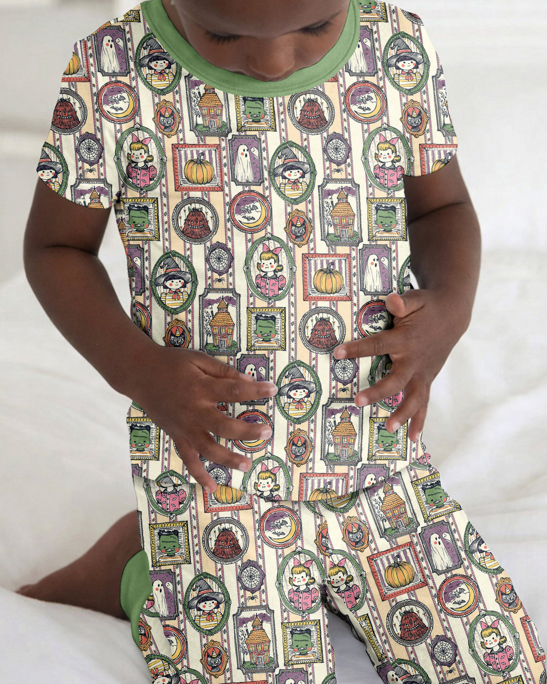 Vintage Halloween Ghost Pumpkin Portraits Bamboo Two Piece Short Sleeve Pajama Set