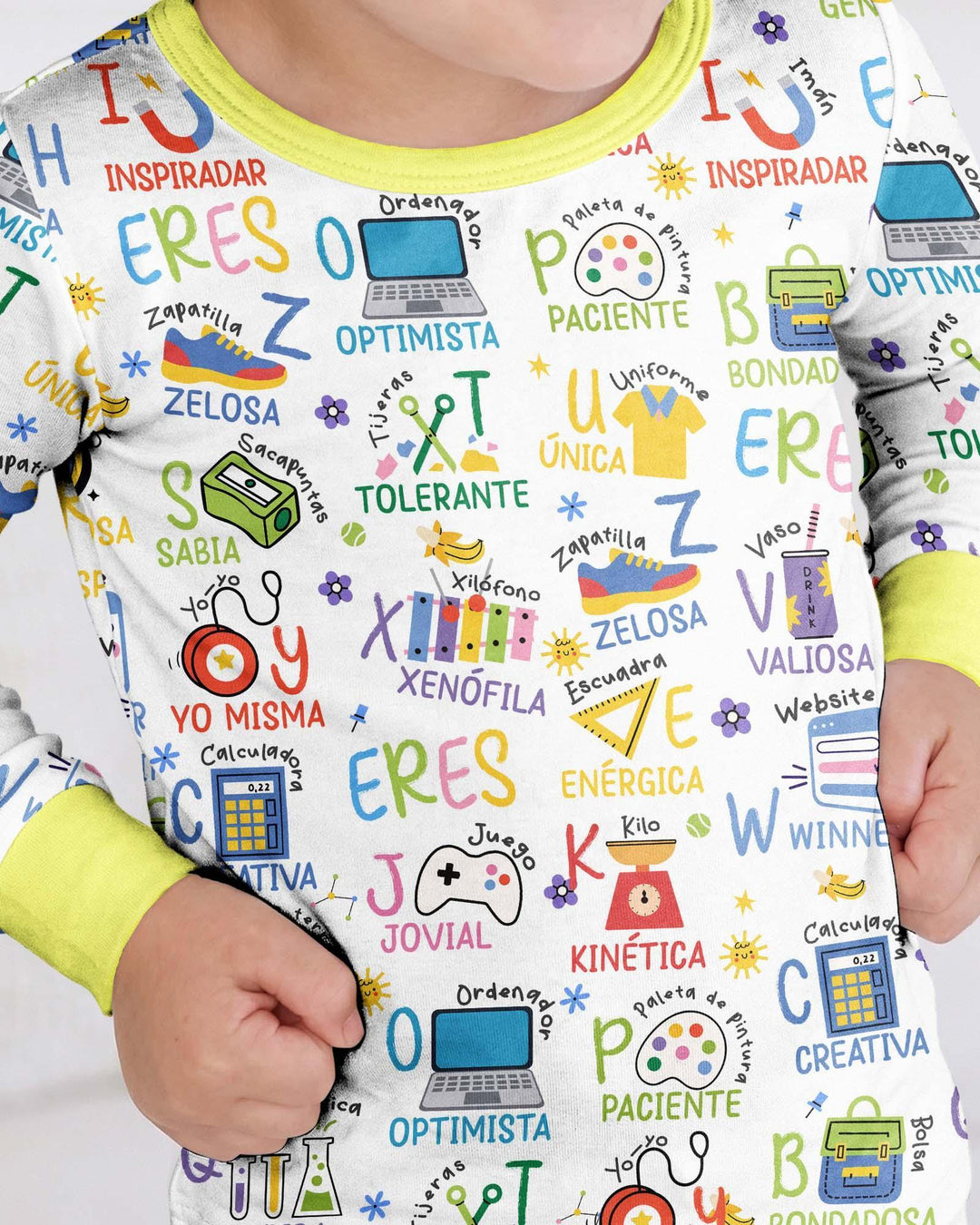 Pijama de bambú de dos piezas de manga larga con el alfabeto español You Are