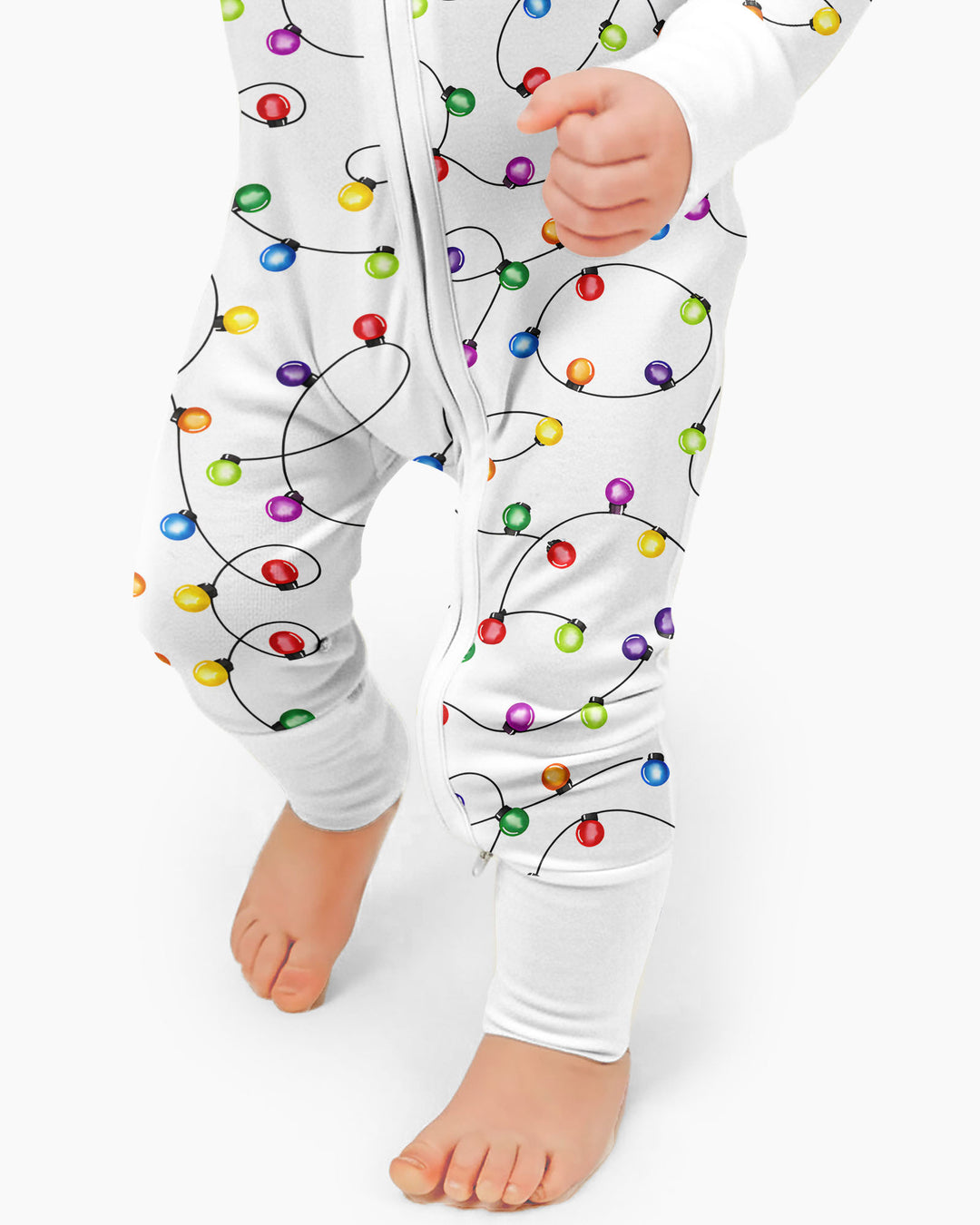 Babys erster Weihnachtslichter-Schlafanzug – Bunt &amp; Gemütlich