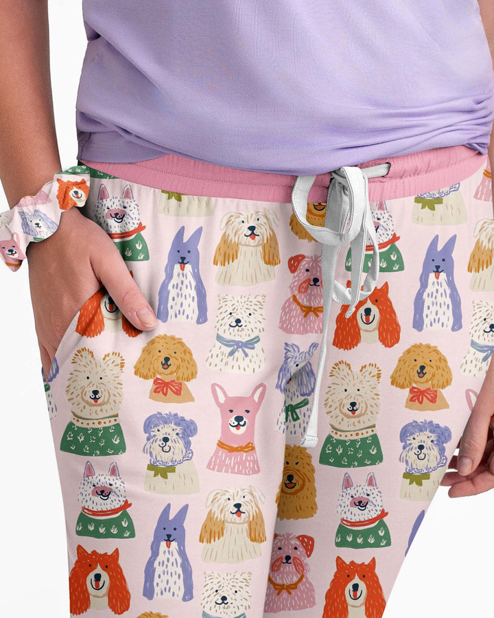 Plantilla de conjunto de pijama de mujer de bambú