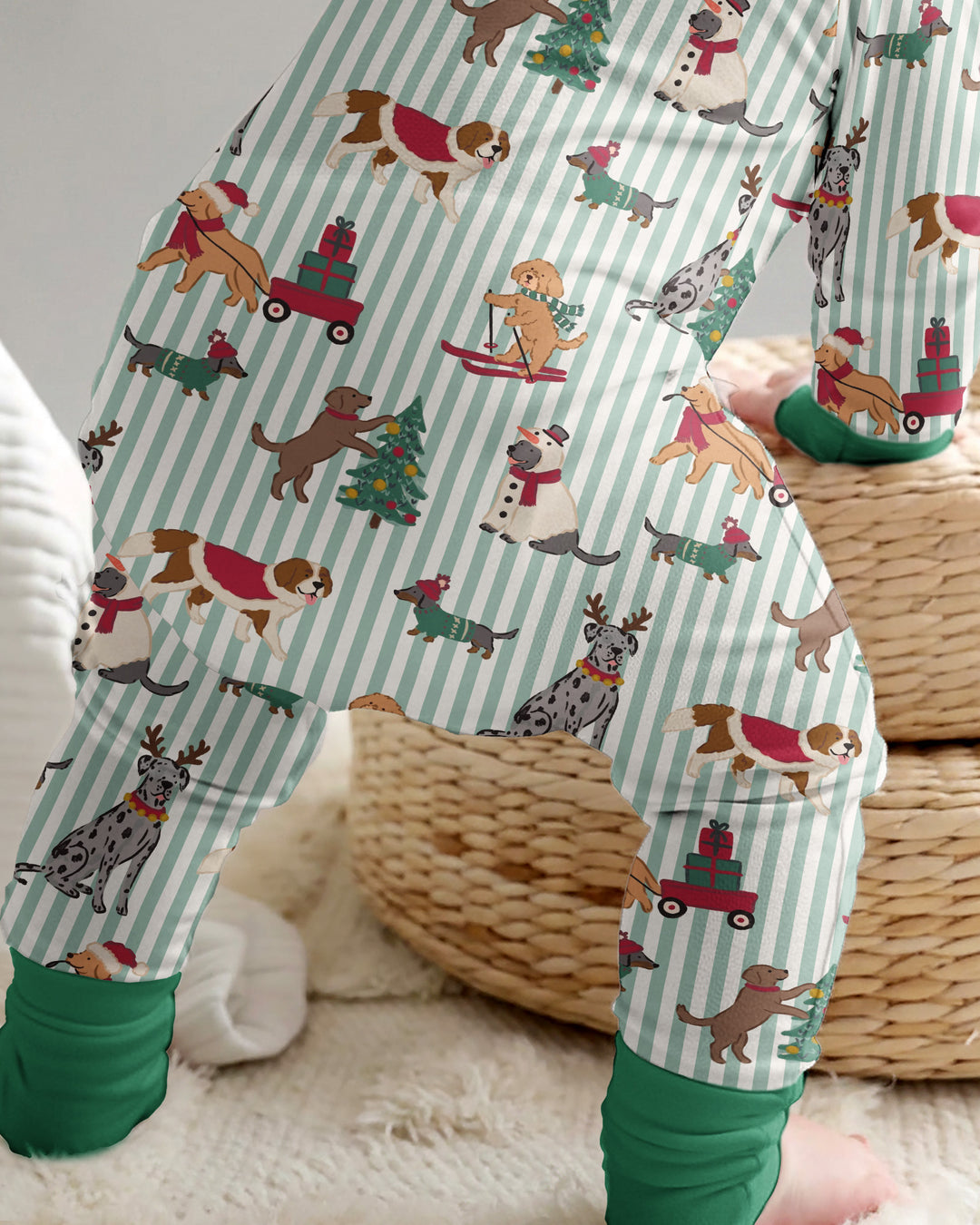 Christmas Pups & Holiday Adventures Bamboo Convertible Zippy