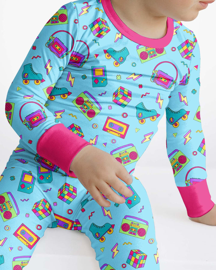 Zweiteiliges Langarm-Pyjama-Set mit Sommerfrüchten