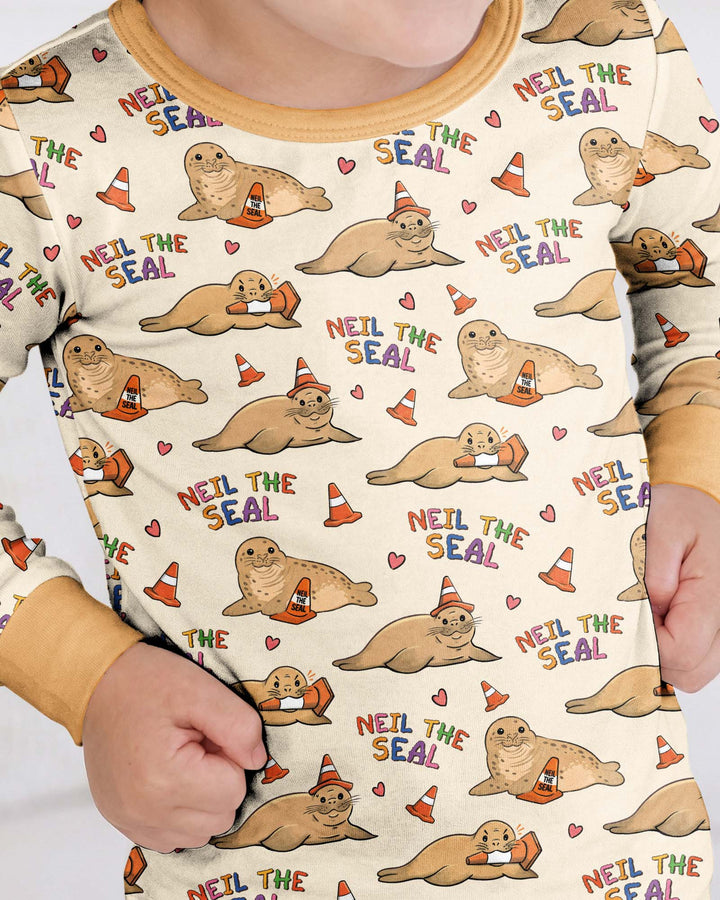 Neil The Seal Bamboo Two Piece Long Sleeve Pajama Set